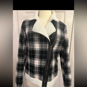 NWT Plaid Winter Shearling Lined Coat Medium